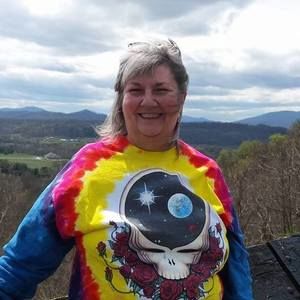 Meet your Posher, Frances